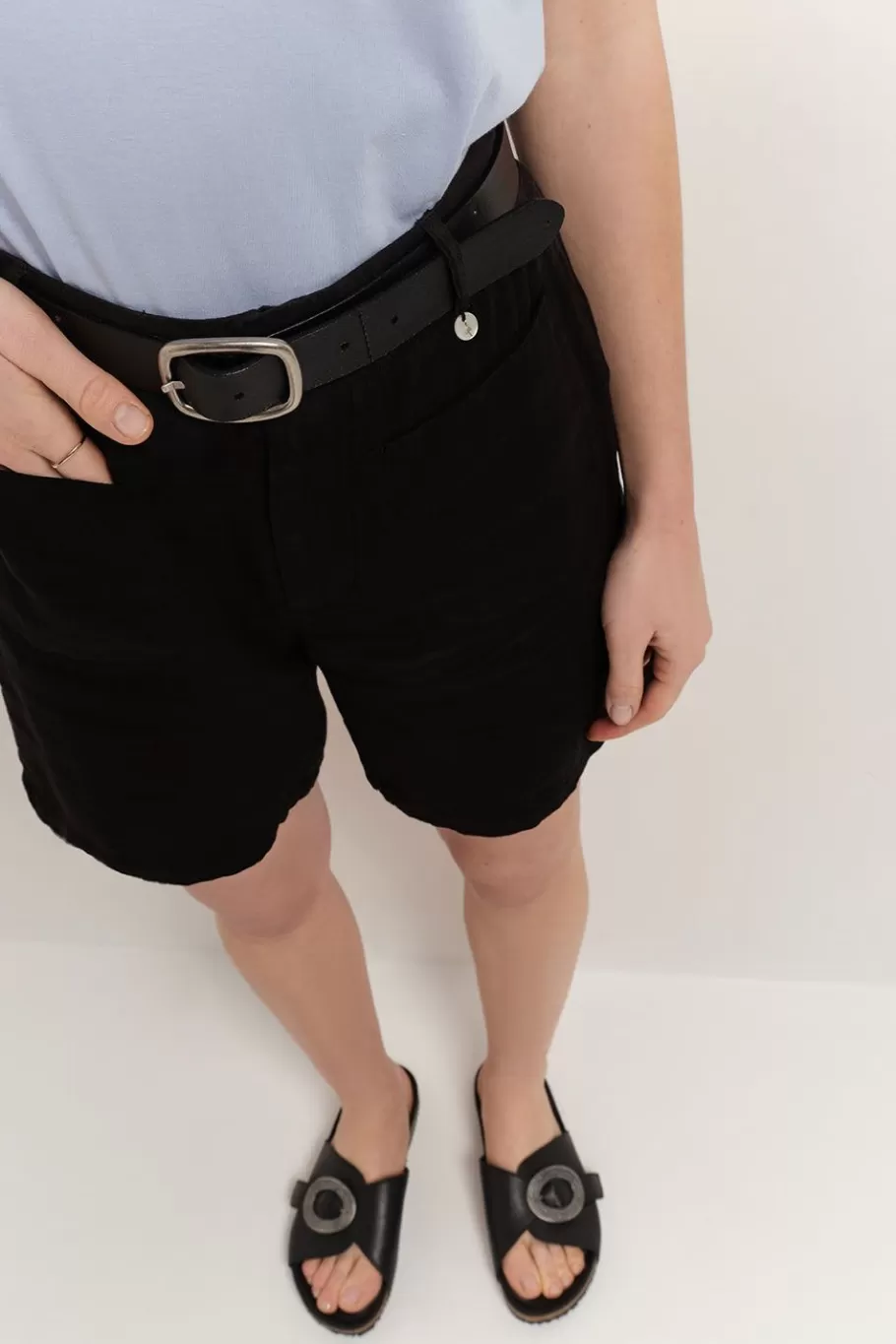 One Step Jupes & Shorts^Podium - Short Noir En Lin